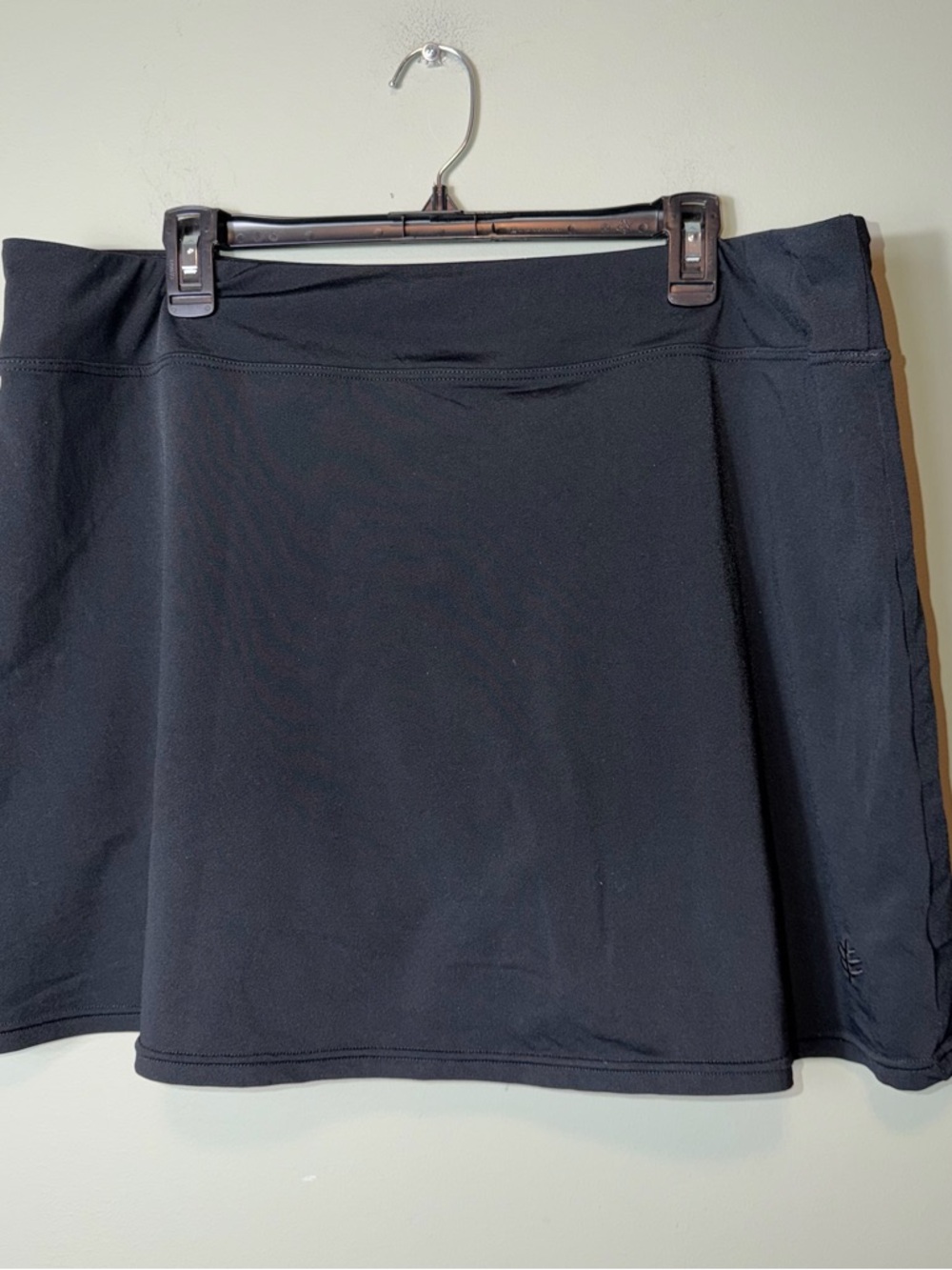 Coolibar Women’s Black Swim Skort UPF 50+
